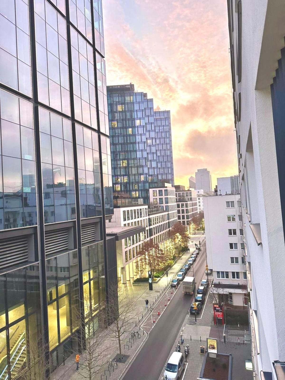 Your Favourite Escape * Warszawa